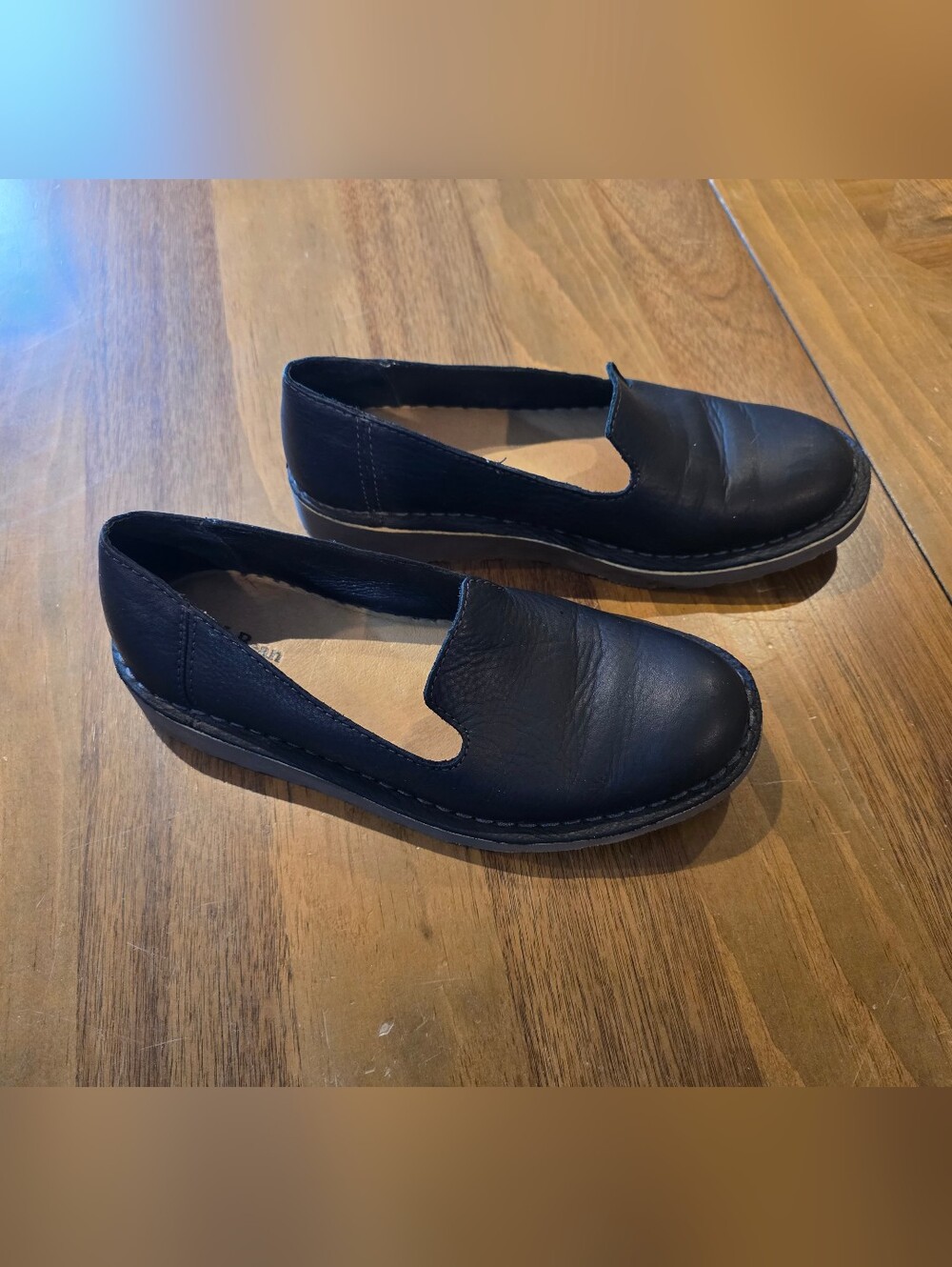 LL Bean Stonington Loafers Sz 7 M Black Leather Slip-on Soft Vertigrib Outsole